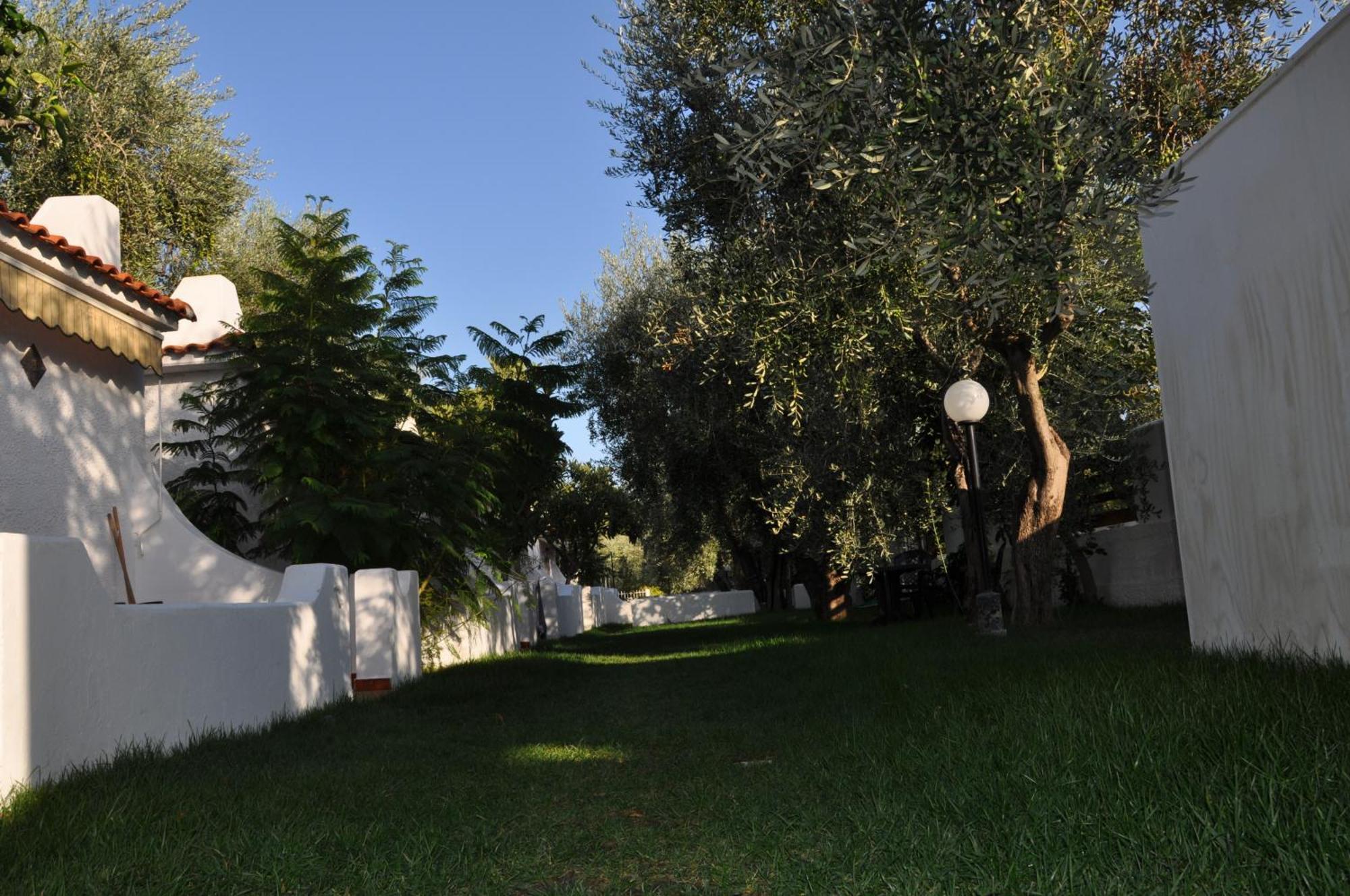 Hotel Il Melograno Mattinata Exteriér fotografie