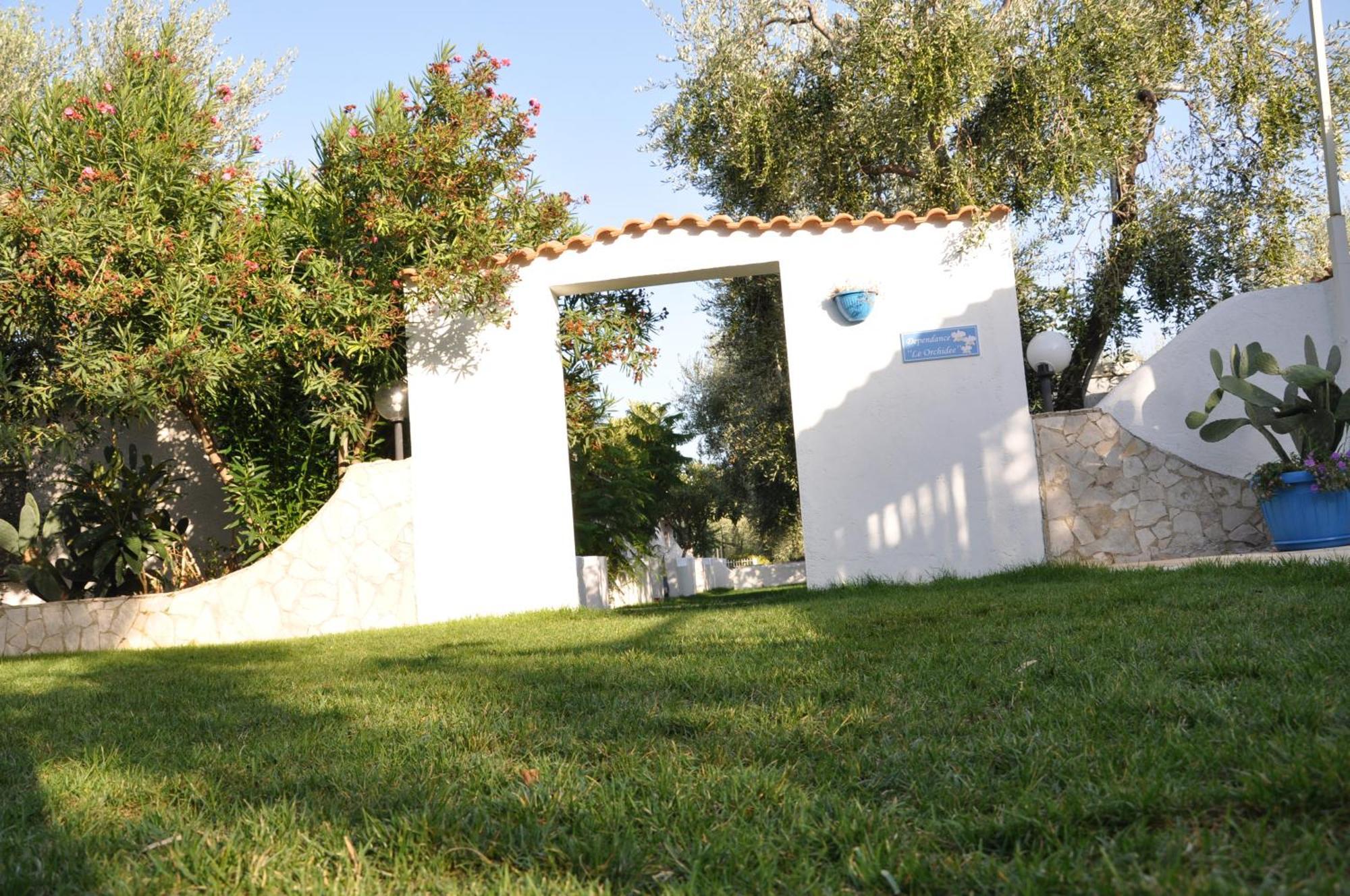 Hotel Il Melograno Mattinata Exteriér fotografie